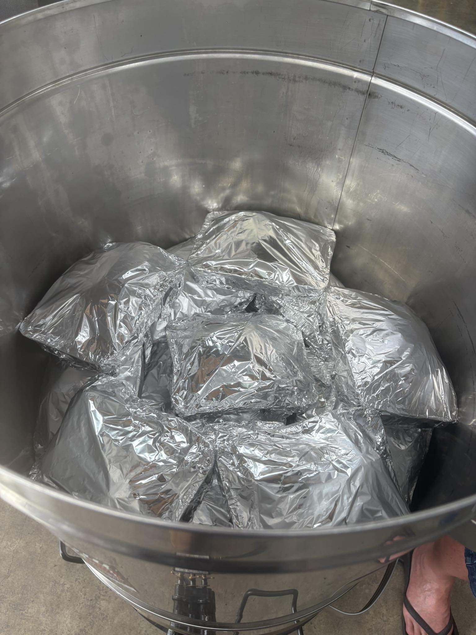 GIANT 2 x 8 Basket Jumbo Supreme + MKC Kai Pot Package (Please allow 1-2 weeks for production and dispatch)